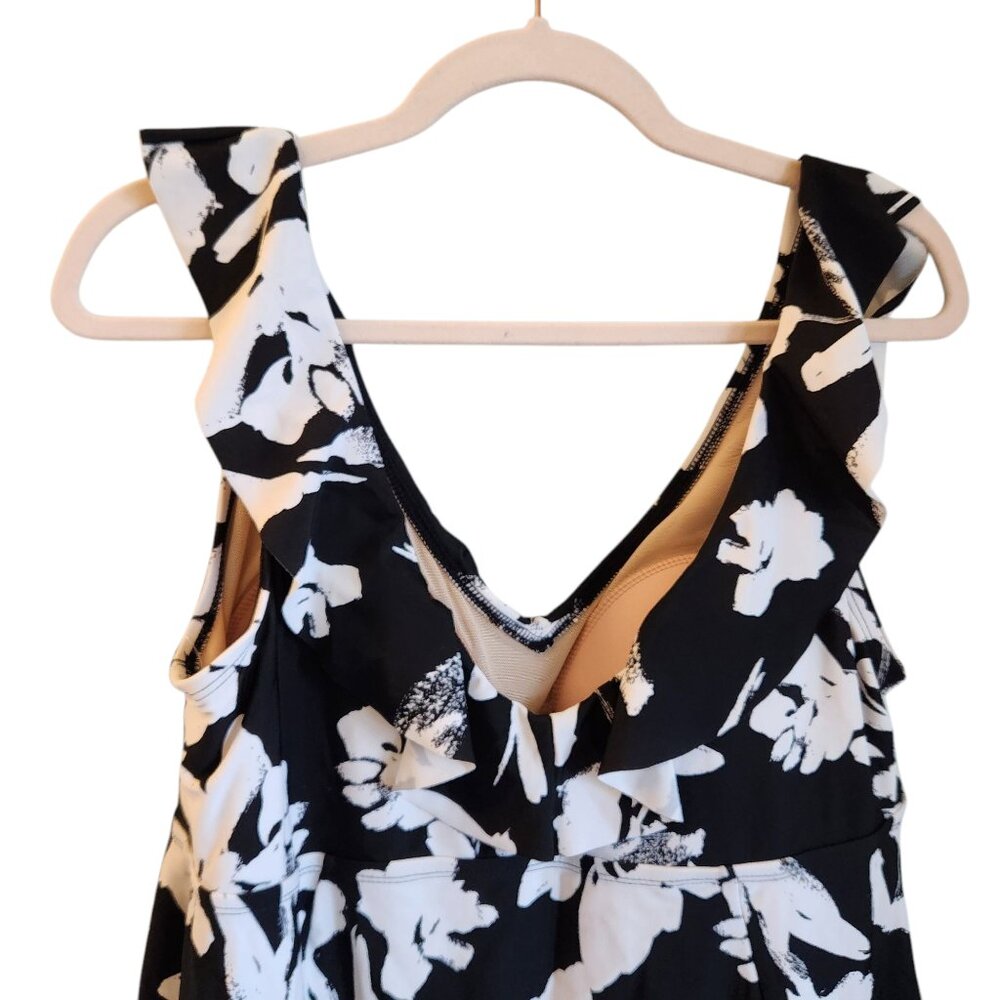 Swimsuits For All 18 Black White Women's Bathing Suit One Piece Dress Floral NEW - Picture 7 of 10
